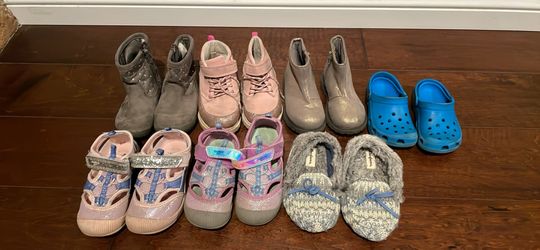 8 Pairs Girls Shoes