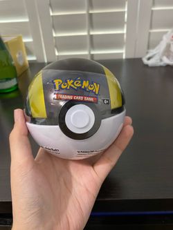 Pokémon Ultra Ball Tin