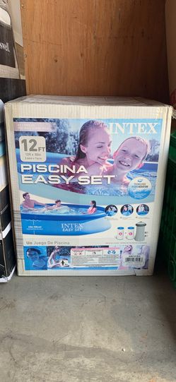 12x30 Swimming Pool w/pump
