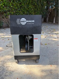 Shotmaker ball machine (top-of-the-line ball machine)