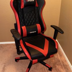 Gaming Office Chair w/ Footrest 