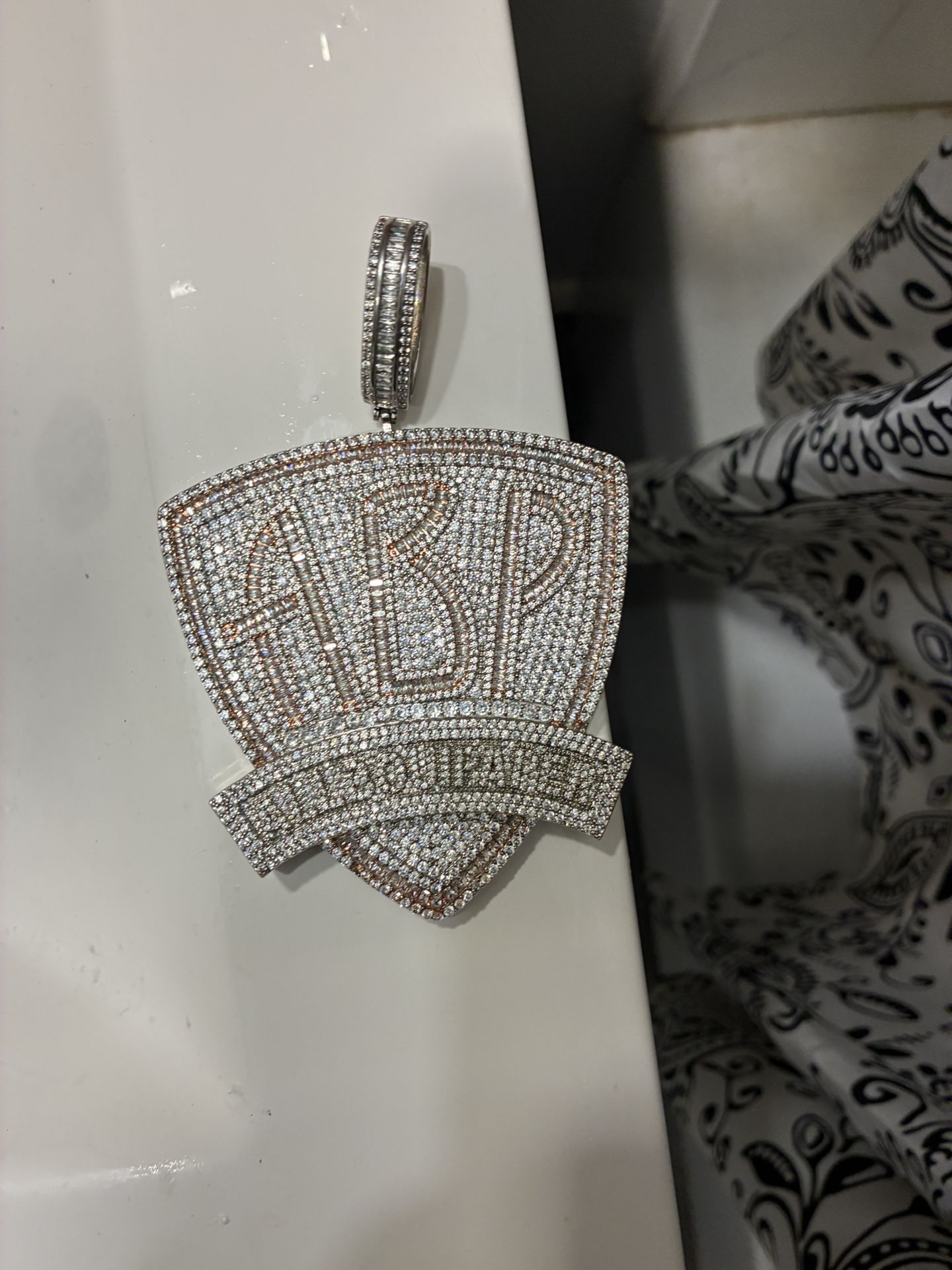 ADP PENDANT