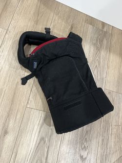 Pognae Baby Carrier Black