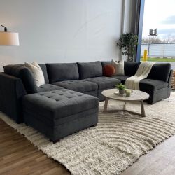 Thomasville Tisdale Sectional couch
