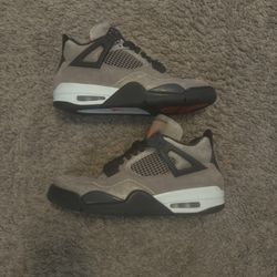 Jordan 4 Taupe Haze Size 10 Men’s