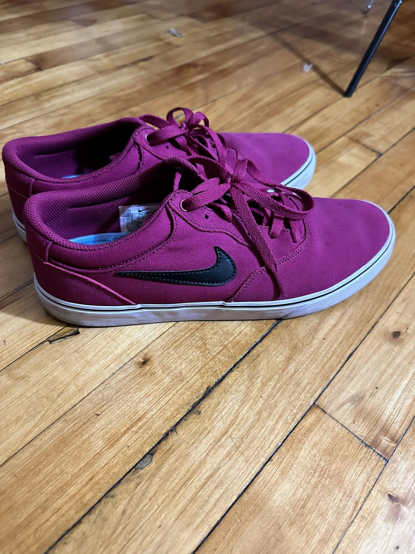 Nike SB Chron 2 Dynamic Berry Sz 11