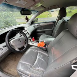 2005 Toyota Avalon