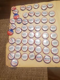 Political Campaign Buttons 