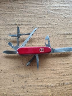 Victorinox Swiss Army Multi-Tool Pocket Knife