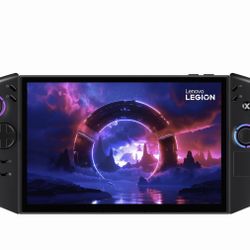 Lenovo Legion Go 2 Z2 Extreme In Hand