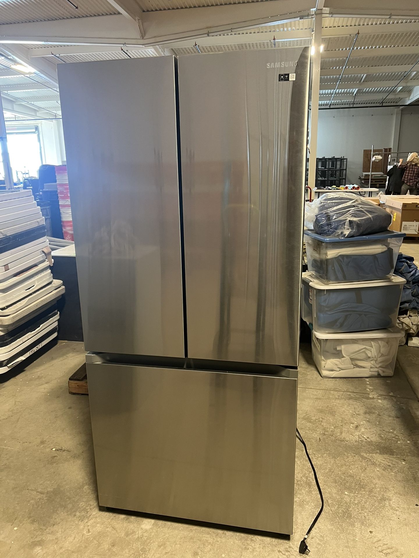 STAINLESS STEEL SAMSUNG REFRIGERATOR