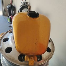 2015 Harley street glide fuel tank