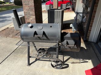 Oklahoma Joe's Offset Smoker Grill