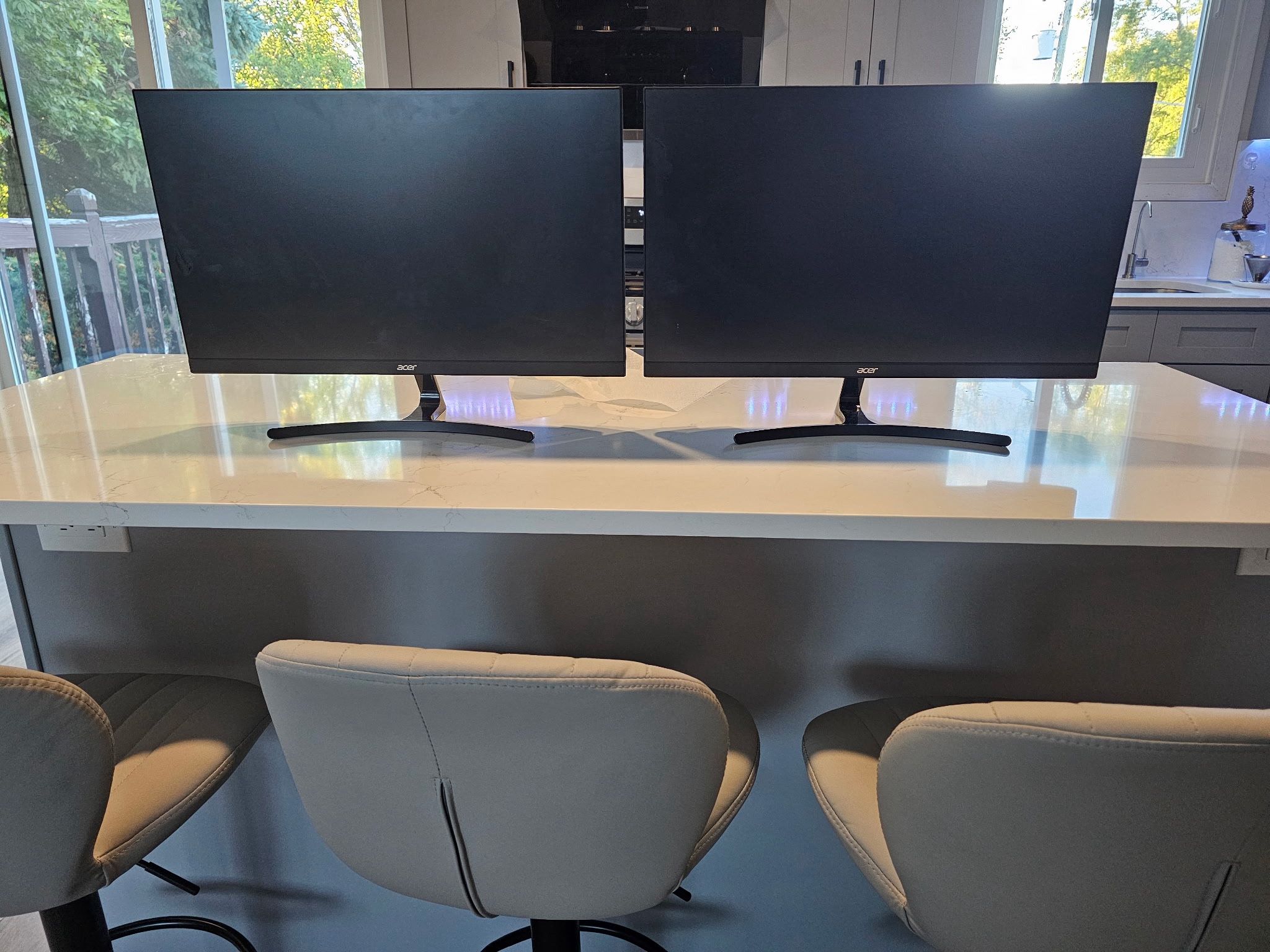 27 Inch Monitors With Mounting Arm
