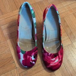 A2 By Aerosoles Pink, White Orange Tan Floral Wedge Heel Shoes Size 6 EUC 