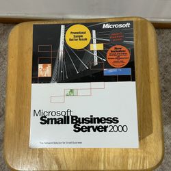 Microsoft Small Business Server 2000 with 5 Client Access Licenses ***SEALED***