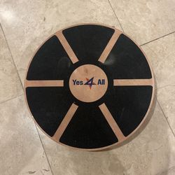 Wooden Wobble Balance Board