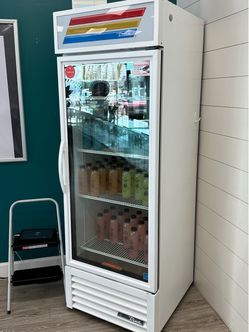 TRUE Glass Door Commercial Refrigerator