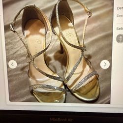 Gold Glitter Finish Heels