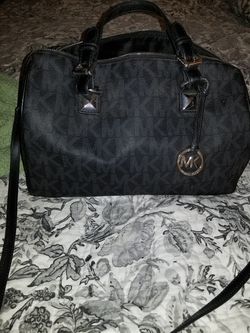 Mk purse