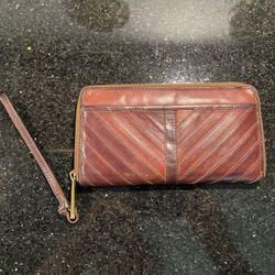 Margot New York Gabby Leather Chevron Zip Around Wallet 8x4.25”