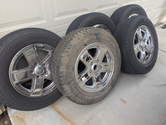 Jeep chrome wheels