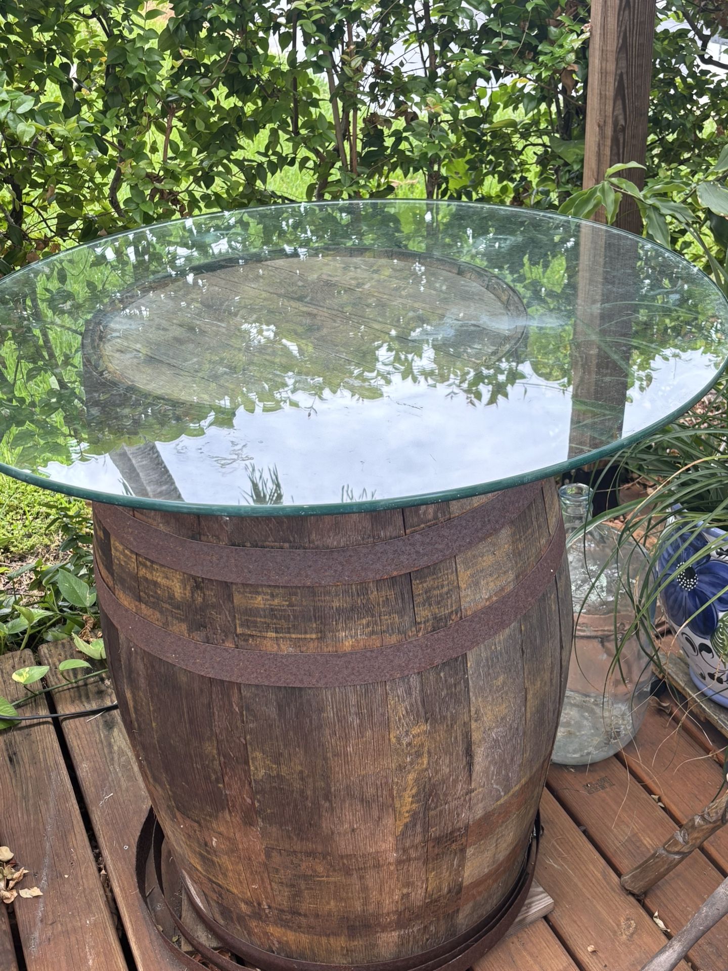 Whiskey Barrel With Round Shape glass top