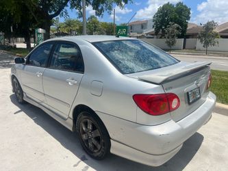 2004 Toyota Corolla