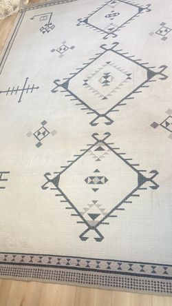8’ by 10’ ruggable washable rug with rug pad