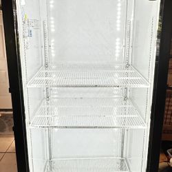Commercial Coca-Cola Glass Door Beverage Cooler – Imbera VRD55