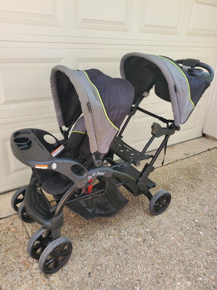 Double Stroller (Sit-N-Stand)