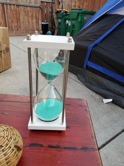 Hour Glass