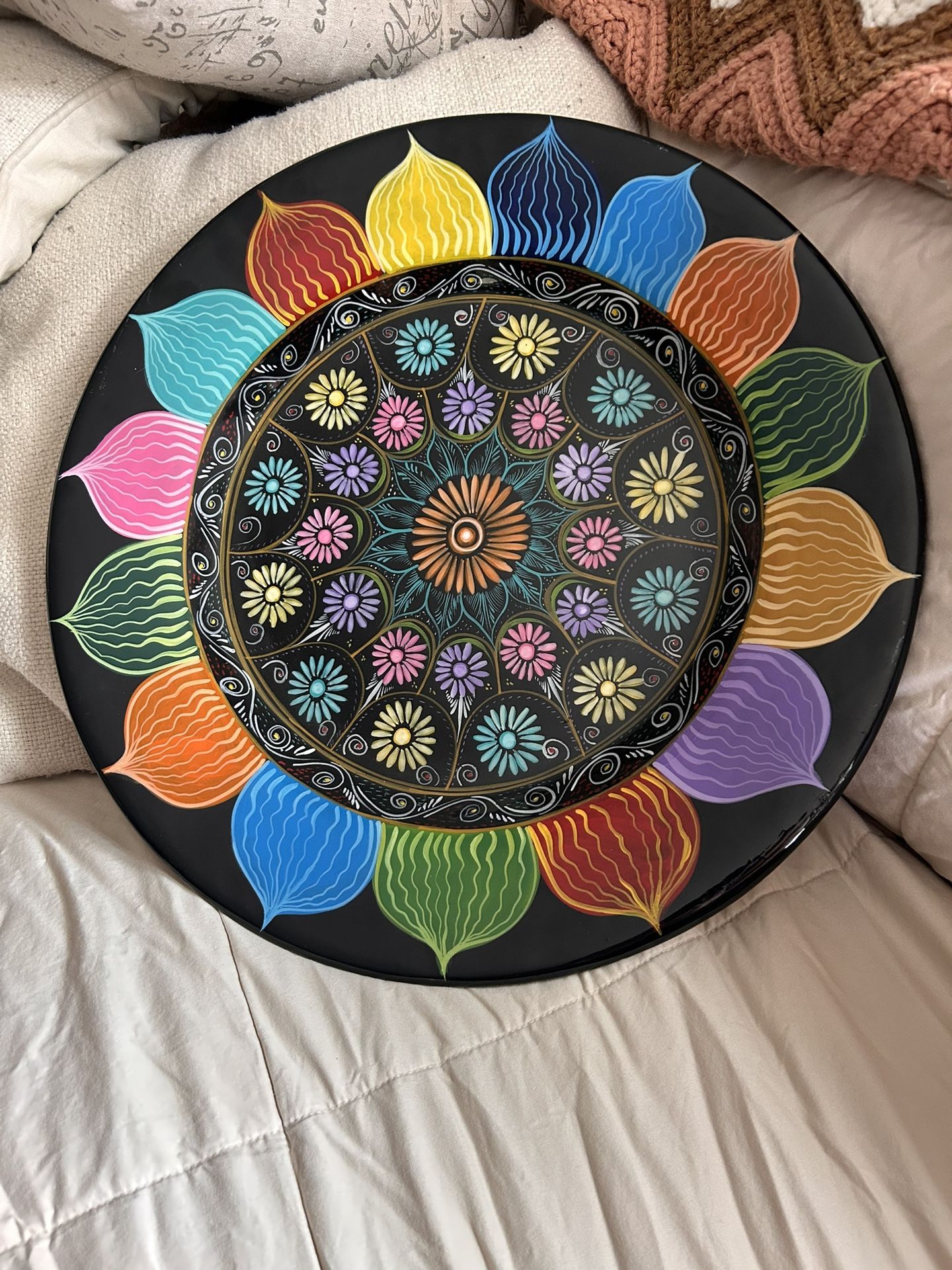 Large Clay ceramic glazed hand painted from Mexico. 15” diameter 1” sloped depth. Excellent condition!
