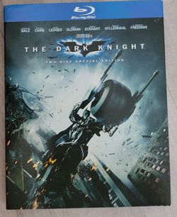 Dark knight 2 disc blue ray