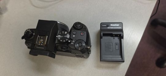 Panasonic lumix g7 + lente 14mm f/2.5 ASPH