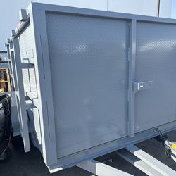 New hydraulic dump trailer