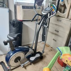 Elliptica Y Estatica 2 En 1 the screen does not work but it works manually