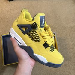 Jordan Lighting 4s 