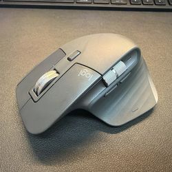 Logitech MX Master 3 Wireless Mouse – Works Great