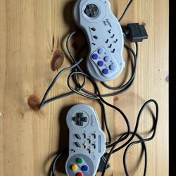 Super Nintendo Controllers