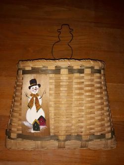 Adorable country snowman basket