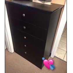 5 Drawer Dresser 