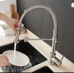 KITCHEN FAUCET