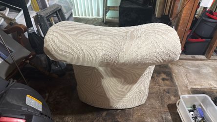 Sitting Chair