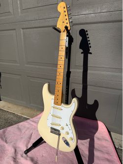 2019 Fender Artist Series Jimi Hendrix Stratocaster  w/ Tweed Hard Case