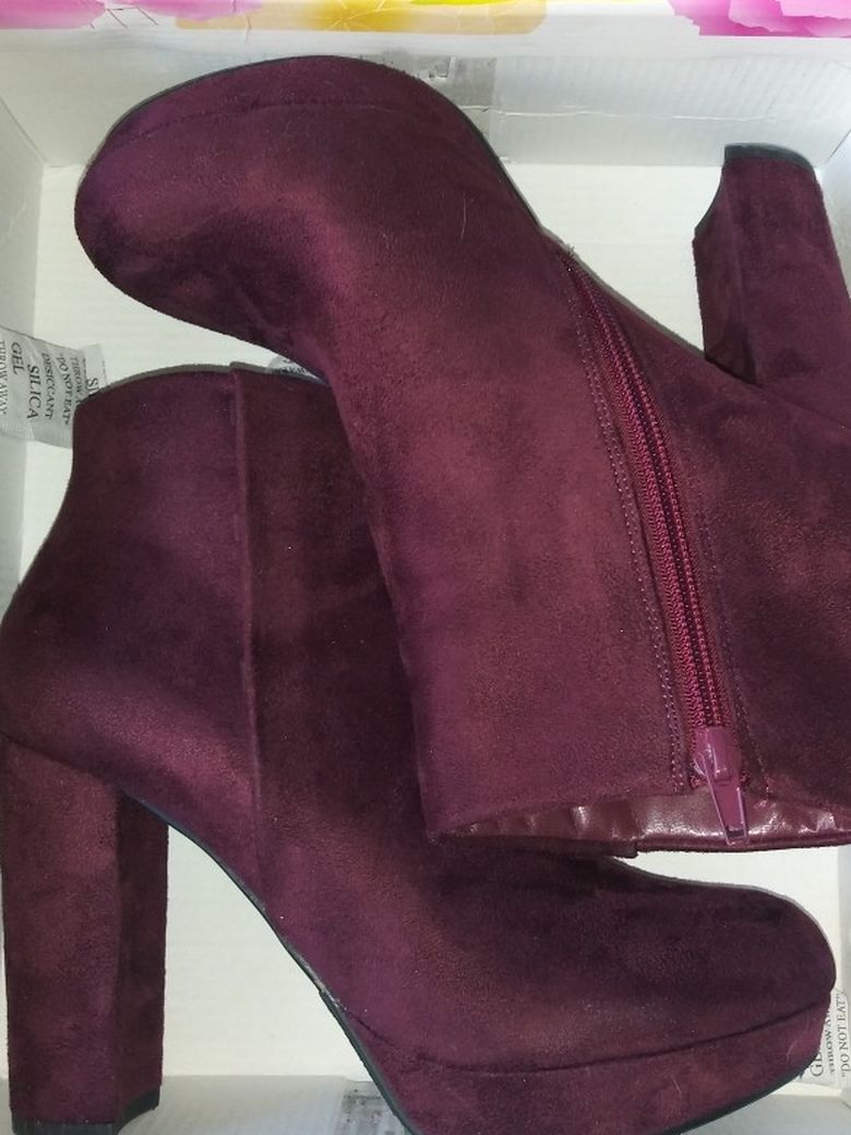 BRAND NEW Red Velvet Heels