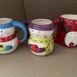 Set Of 3 Holiday Mugs