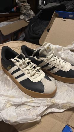 Adidas men’s size13