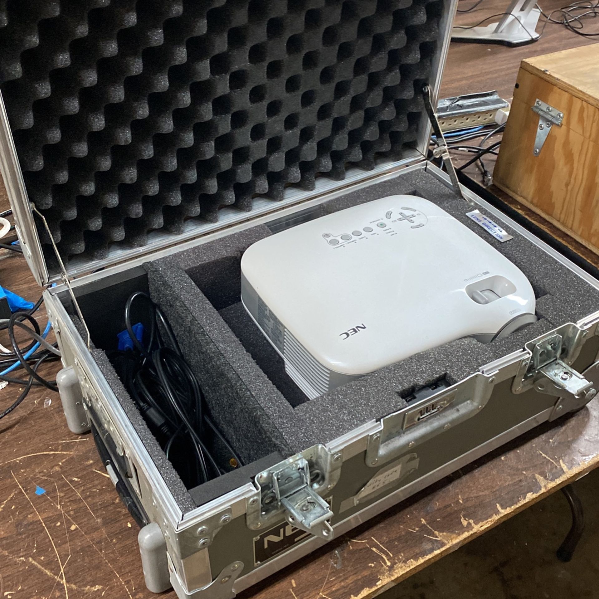 NEC Projector With Case VT760