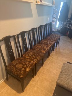 Set of 6 dining room chairs price is firm 77407